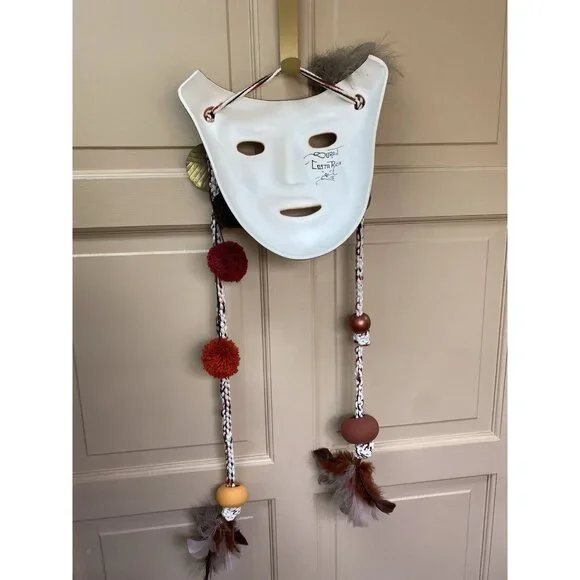 Costa Rica Ceramic Mask Feathers Boruca Style Signed By Artist Arroyabe Suraj - Picture 10 of 11